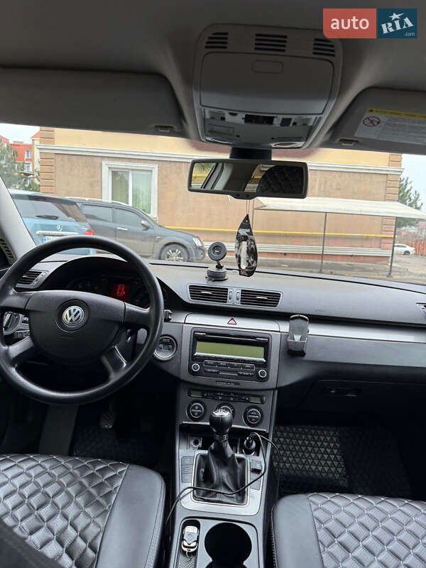 Універсал Volkswagen Passat 2008 в Одесі