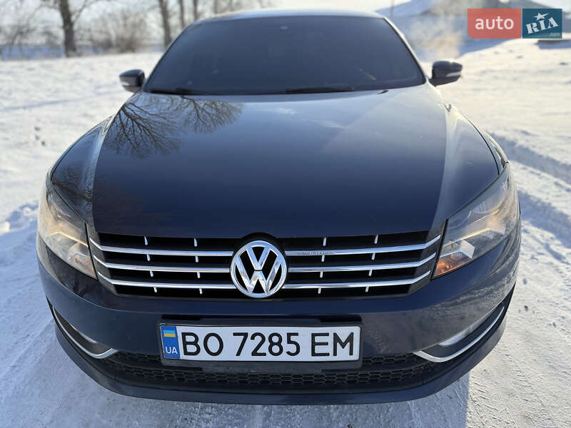 Седан Volkswagen Passat 2014 в Тернополе