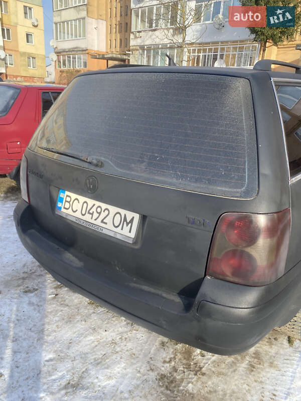 Универсал Volkswagen Passat 2001 в Яворове