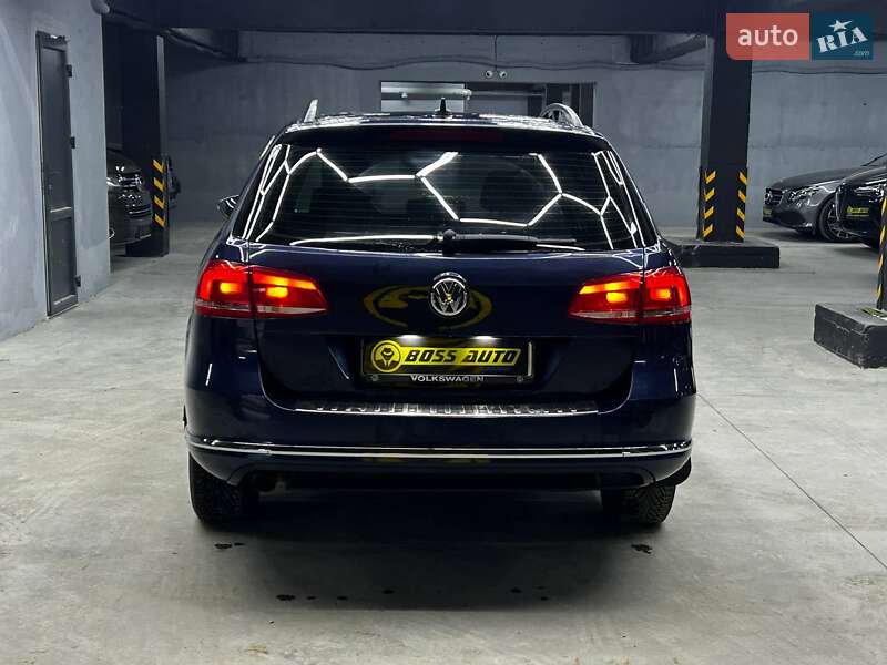 Универсал Volkswagen Passat 2012 в Черновцах