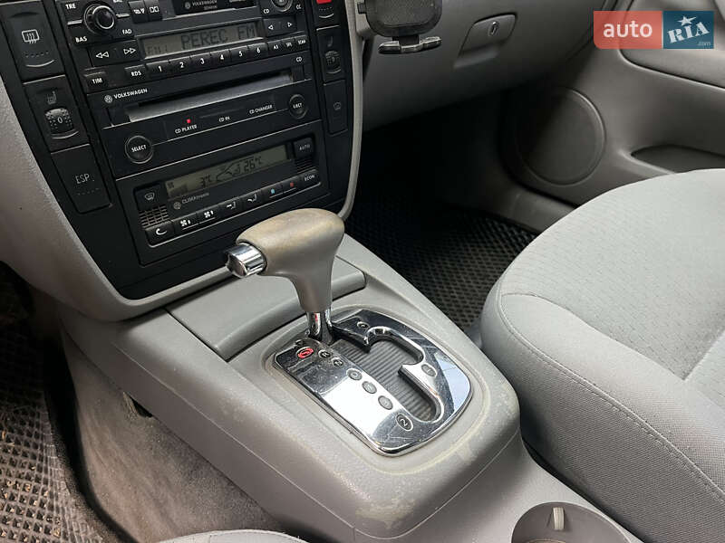 Универсал Volkswagen Passat 2004 в Белой Церкви