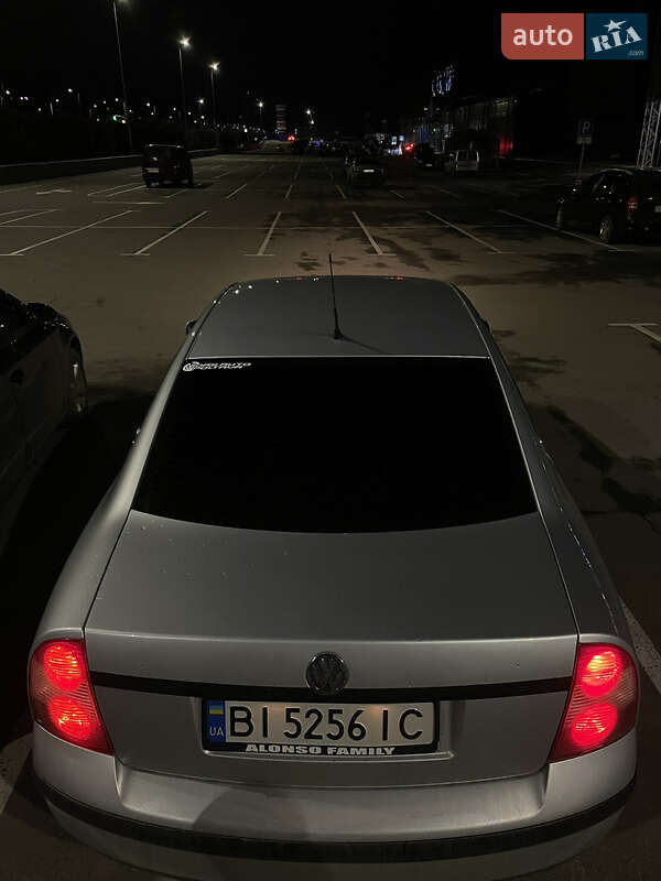 Седан Volkswagen Passat 2000 в Полтаве