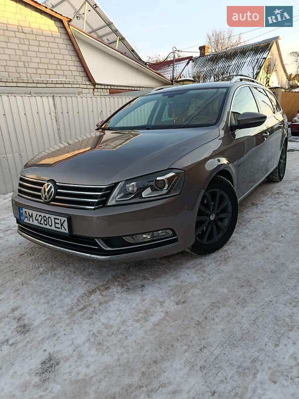 Volkswagen Passat 2011