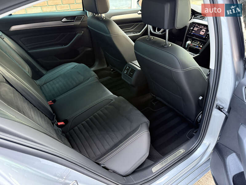Седан Volkswagen Passat 2022 в Броварах фото 57 Седан Volkswagen Passat 2022 в Броварах