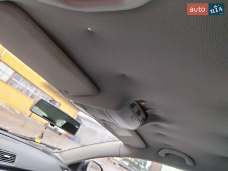 Універсал Volkswagen Passat 2006 в Житомирі