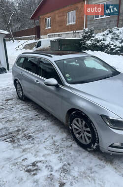 Универсал Volkswagen Passat 2015 в Тернополе
