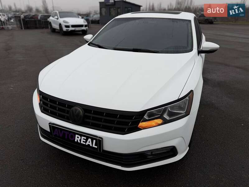 Седан Volkswagen Passat 2016 в Кривом Роге
