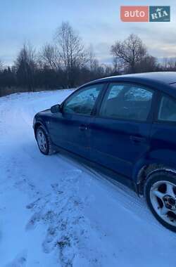 Седан Volkswagen Passat 1998 в Камне-Каширском