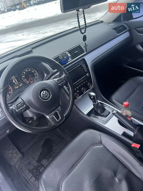 Седан Volkswagen Passat 2012 в Киеве фото 17 Седан Volkswagen Passat 2012 в Киеве