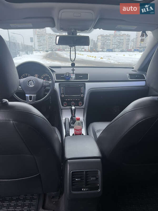 Седан Volkswagen Passat 2012 в Киеве фото 24 Седан Volkswagen Passat 2012 в Киеве