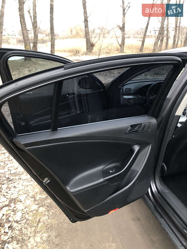 Седан Volkswagen Passat 2008 в Кропивницькому