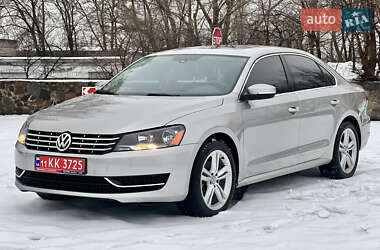 Седан Volkswagen Passat 2013 в Горишних Плавнях