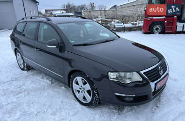 Універсал Volkswagen Passat 2009 в Луцьку
