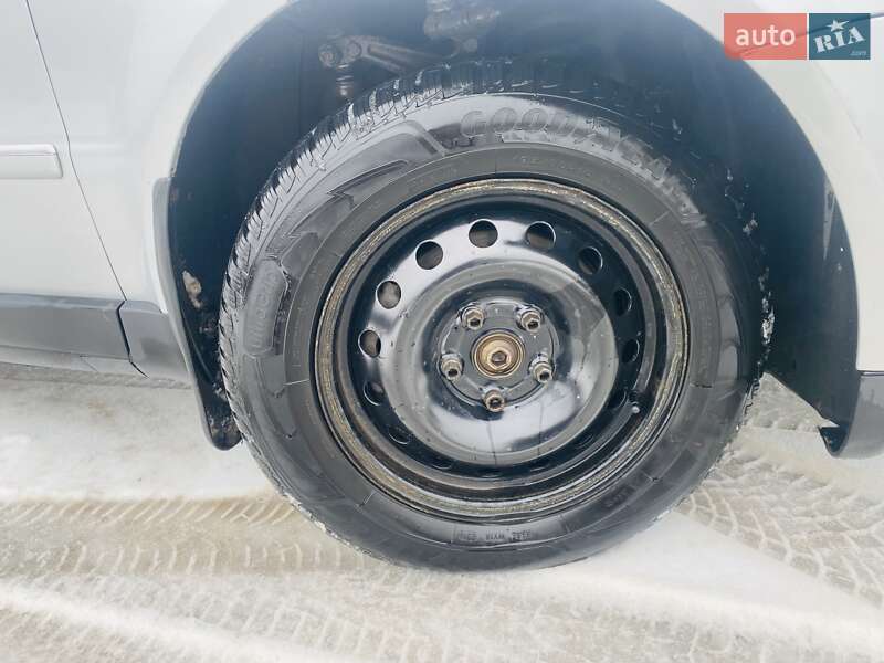 Седан Volkswagen Passat 2003 в Жмеринке фото 12 Седан Volkswagen Passat 2003 в Жмеринке