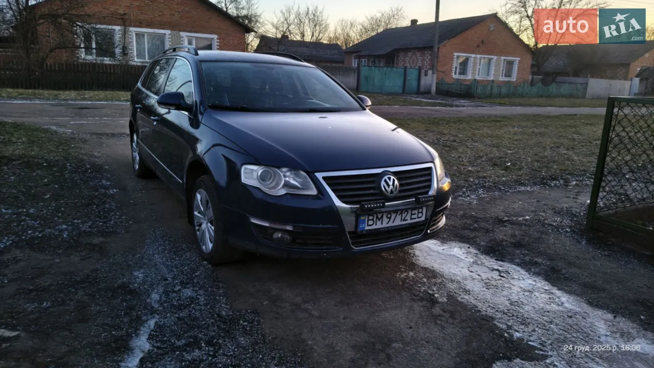 2010 Volkswagen Passat - мініатюра 22