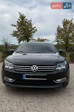 Седан Volkswagen Passat 2012 в Кривому Розі
