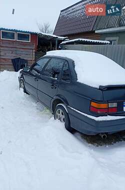 Седан Volkswagen Passat 1993 в Бородянці