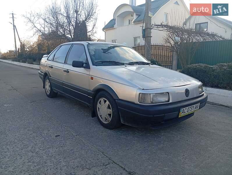 Volkswagen Passat 1991