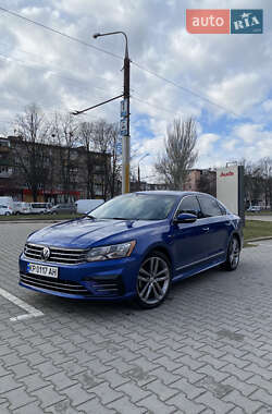 Седан Volkswagen Passat 2017 в Запорожье