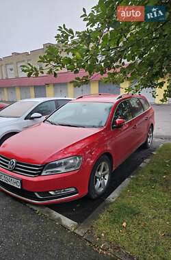 Универсал Volkswagen Passat 2011 в Львове