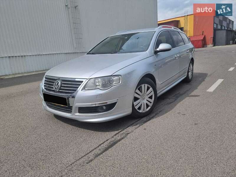 Универсал Volkswagen Passat 2010 в Луцке