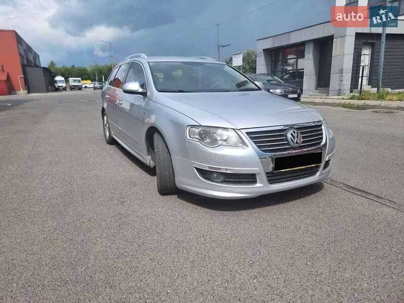 Универсал Volkswagen Passat 2010 в Луцке