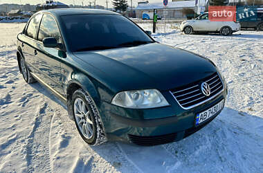 Седан Volkswagen Passat 2001 в Виннице