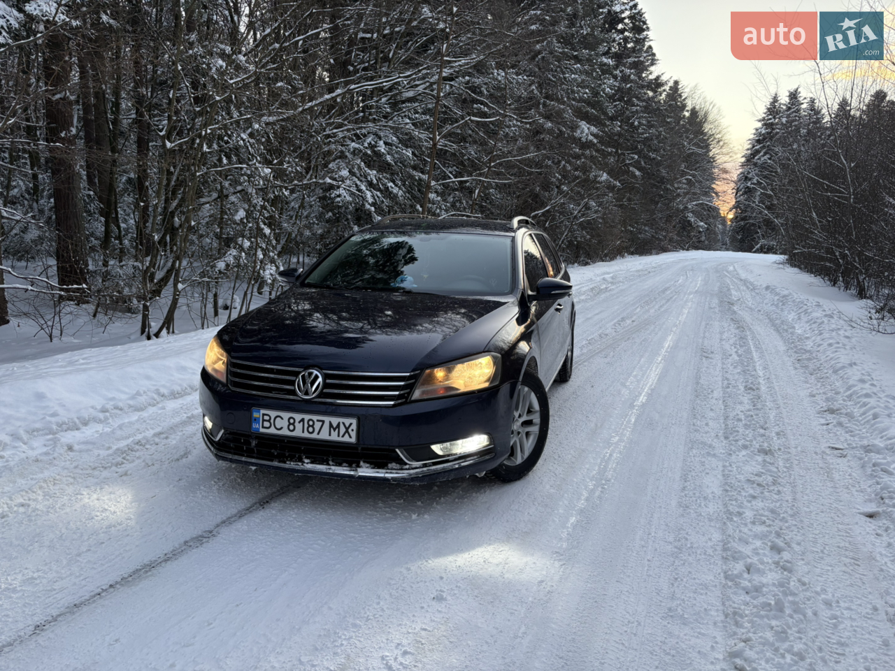 2010 Volkswagen Passat - мініатюра 21