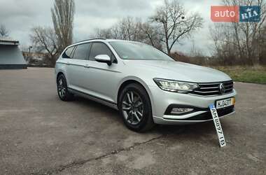 Універсал Volkswagen Passat 2021 в Бердичеві