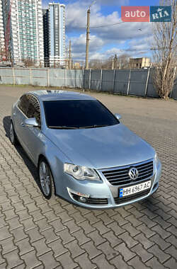 Седан Volkswagen Passat 2008 в Одессе