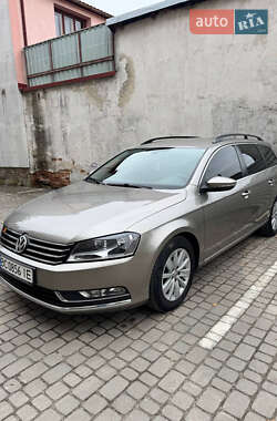 Універсал Volkswagen Passat 2014 в Львові