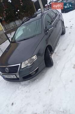 Универсал Volkswagen Passat 2010 в Ужгороде
