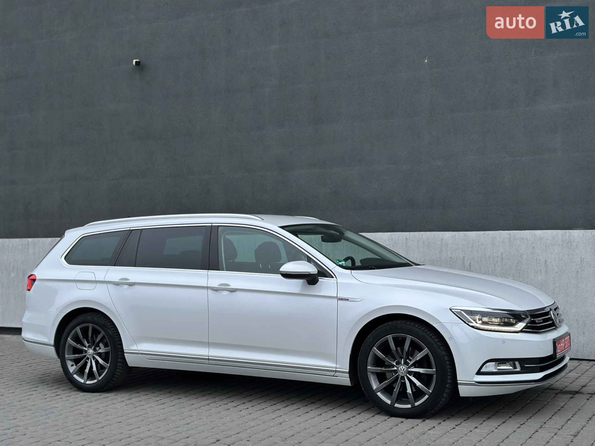 2018 Volkswagen Passat - мініатюра 13