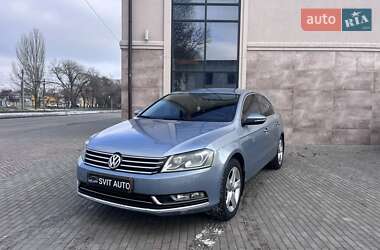 Седан Volkswagen Passat 2011 в Николаеве