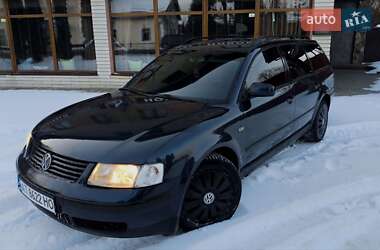 Універсал Volkswagen Passat 1998 в Надвірній