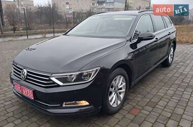 Універсал Volkswagen Passat 2018 в Нововолинську