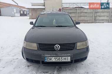 Універсал Volkswagen Passat 1997 в Дубні