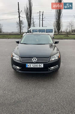 Седан Volkswagen Passat 2014 в Днепре