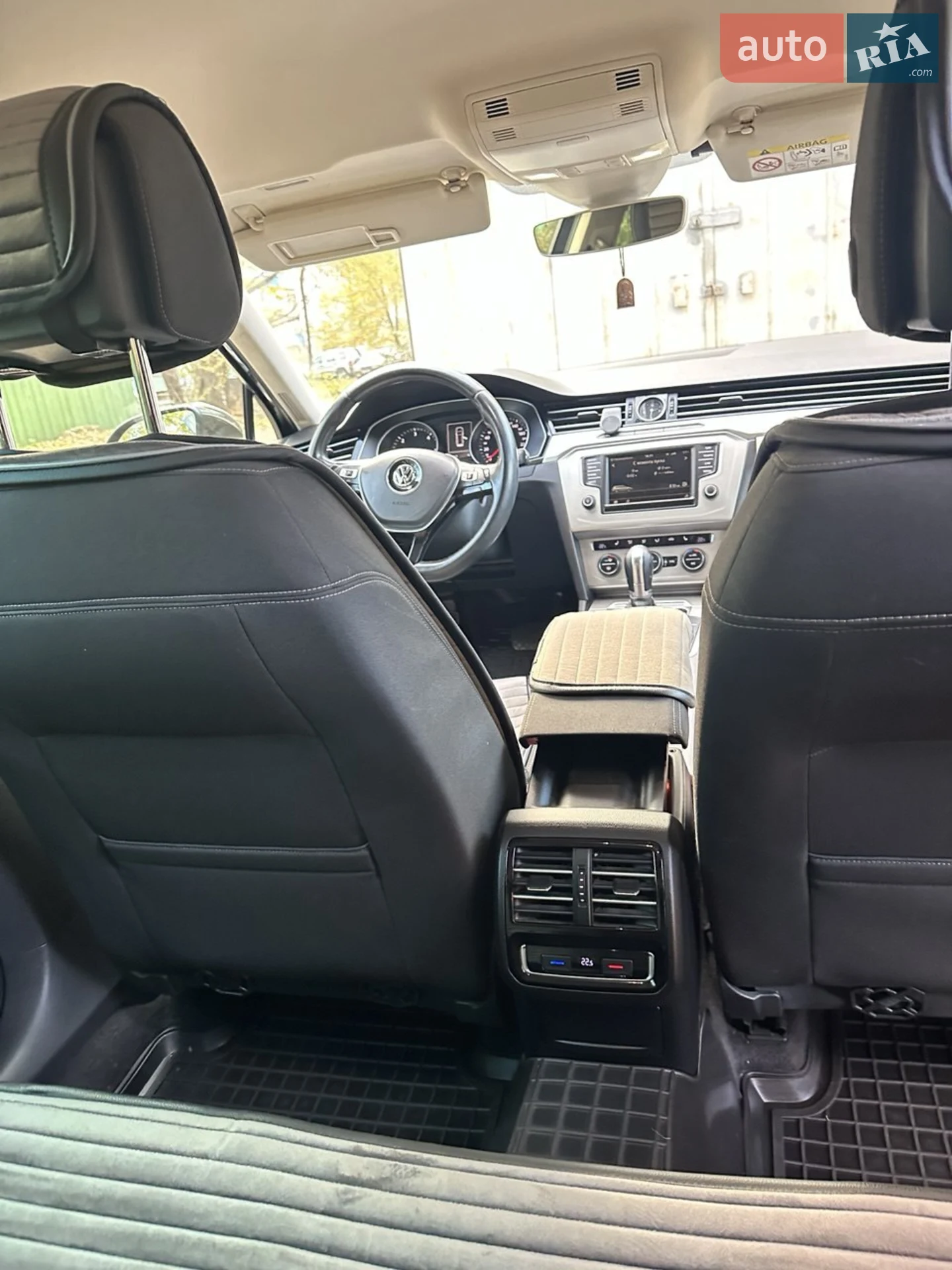 2015 Volkswagen Passat - мініатюра 19