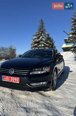 Седан Volkswagen Passat 2015 в Дубні