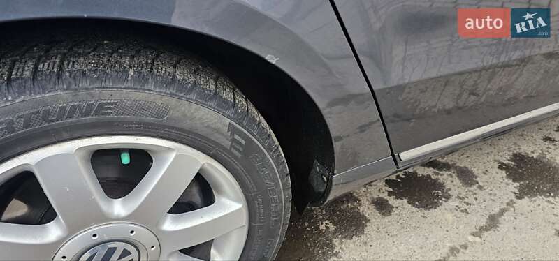 Универсал Volkswagen Passat 2013 в Богородчанах