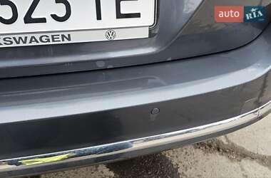Універсал Volkswagen Passat 2013 в Богородчанах