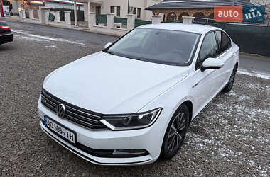 Седан Volkswagen Passat 2018 в Тячеві