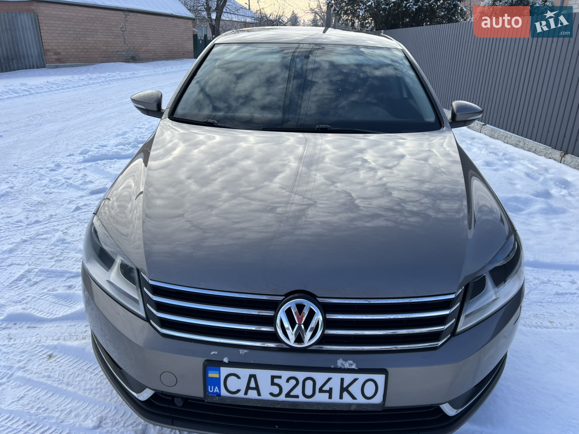2010 Volkswagen Passat - мініатюра 2