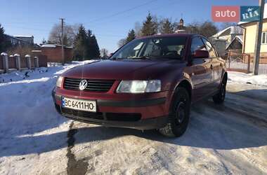 Седан Volkswagen Passat 1998 в Николаеве
