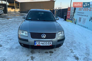 Седан Volkswagen Passat 2003 в Киеве