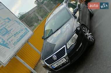 Універсал Volkswagen Passat 2007 в Обухові