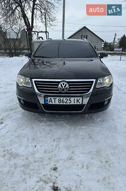 Универсал Volkswagen Passat 2010 в Рогатине