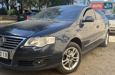 Седан Volkswagen Passat 2008 в Бершади
