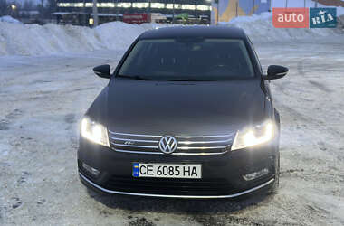 Седан Volkswagen Passat 2013 в Черновцах